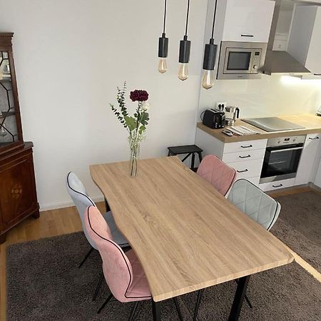 Apartment Leon Макарська Екстер'єр фото