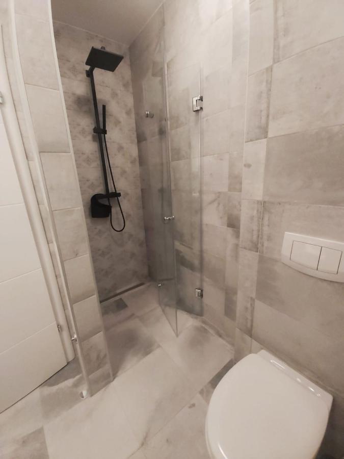 Apartment Leon Макарська Екстер'єр фото