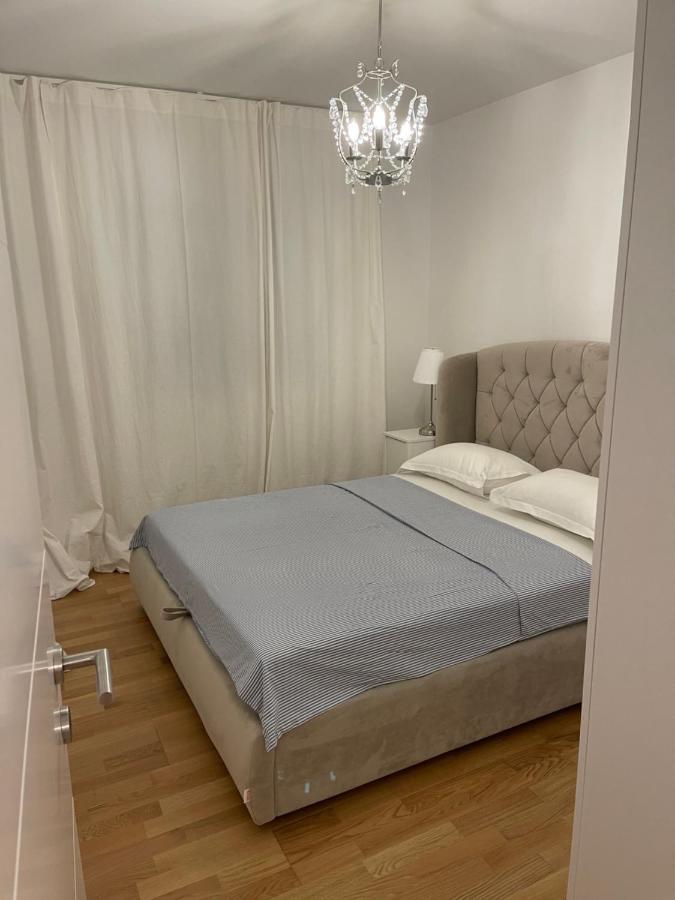 Apartment Leon Макарська Екстер'єр фото