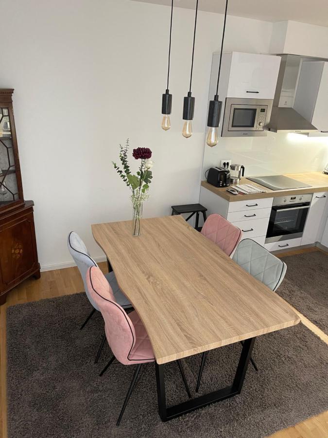 Apartment Leon Макарська Екстер'єр фото