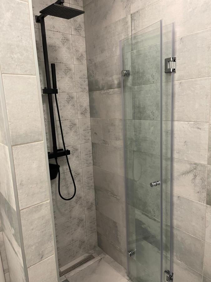 Apartment Leon Макарська Екстер'єр фото